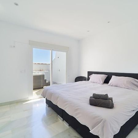 Superbe Appartement Avec Jaccuzi Marbella Ngoại thất bức ảnh