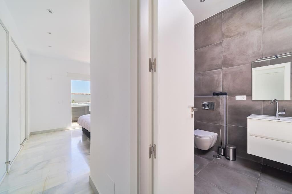 Superbe Appartement Avec Jaccuzi Marbella Ngoại thất bức ảnh